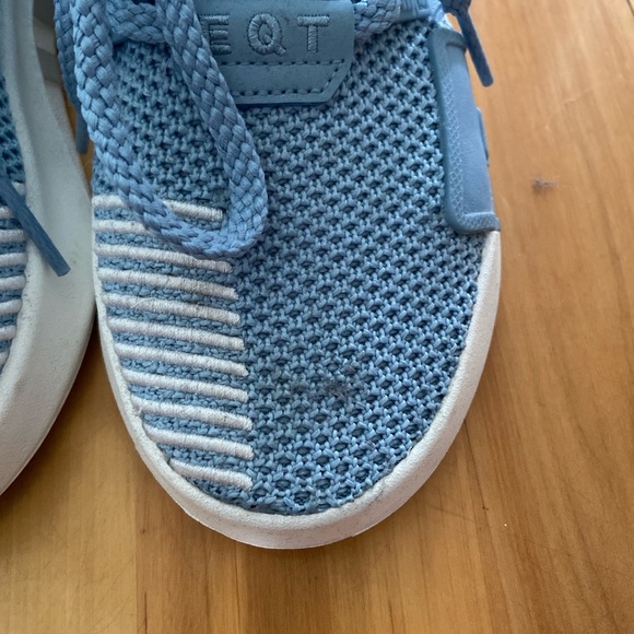 Adidas womens EQT Basketball ADV Sneaker. - Picture 4 of 4